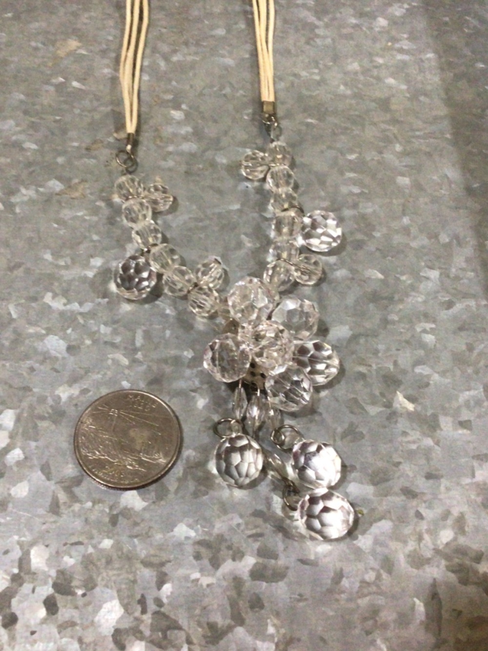 Lot of two fun necklaces. Can be worn individually or together great shape. - Picture 6 of 8